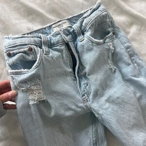 Abercrombie & Fitch The Skinny High Rise 24 00R